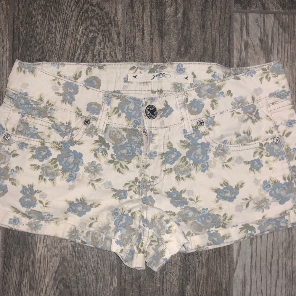 Perfect condition flower shorts size 1